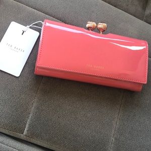 Ted Baker wallet. NWT. ACCEPTING OFFERS!!!